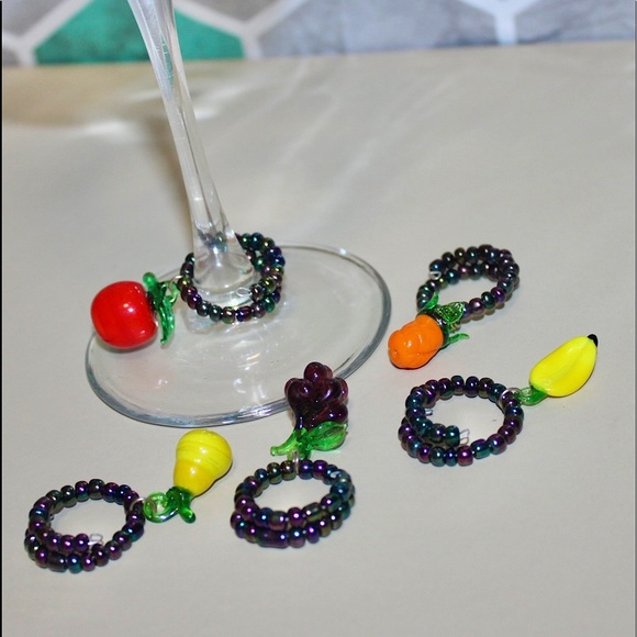 ๐3/20$5/25๐SET VINTAGE BLOWN GLASS FRUIT WINE GLASS CHARM - Picture 11 of 16